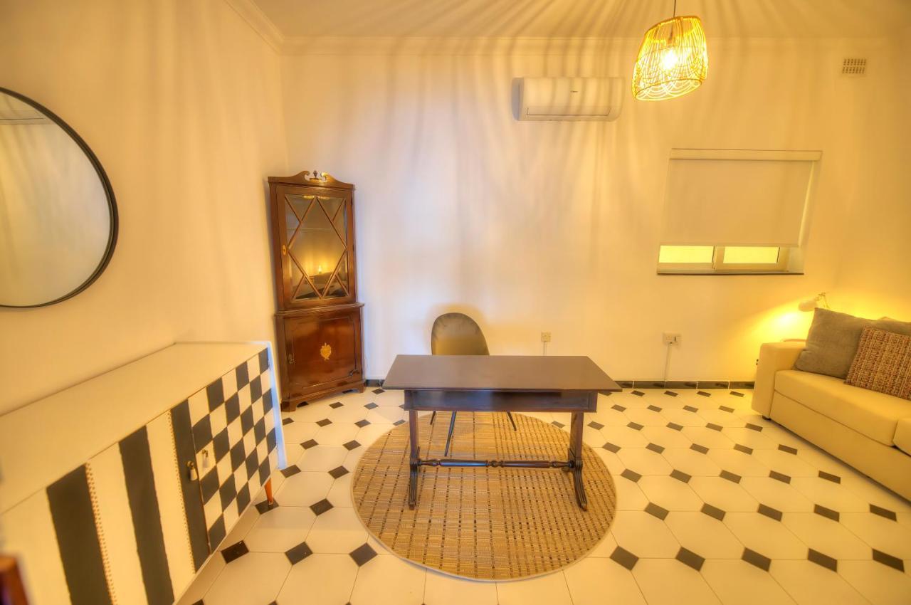 Beautifully Furnished Seafront 4 Bedrooms Goslm-4 Слима Экстерьер фото