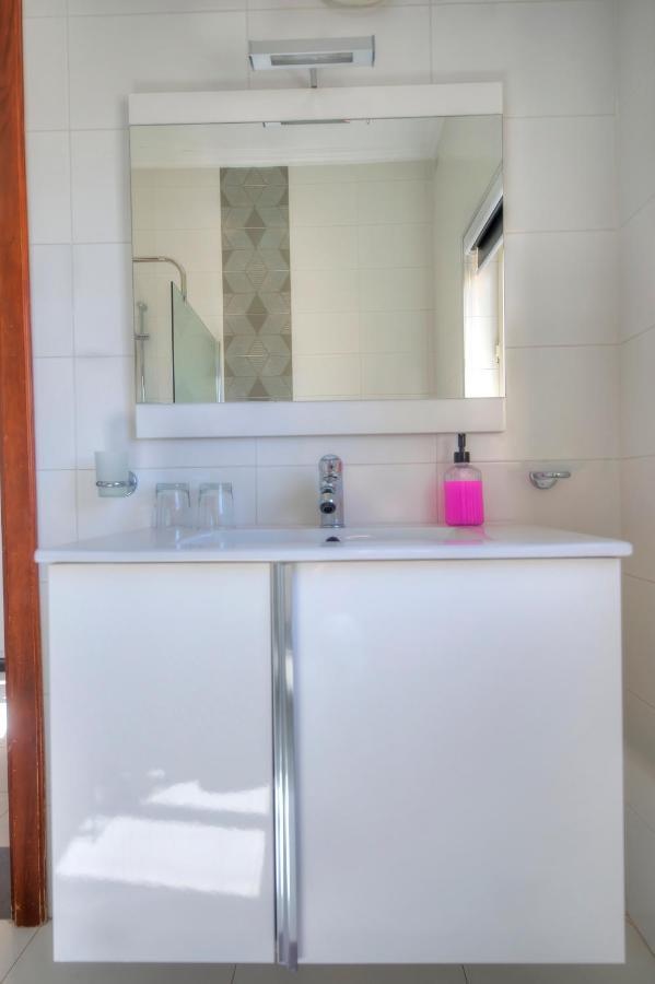 Beautifully Furnished Seafront 4 Bedrooms Goslm-4 Слима Экстерьер фото